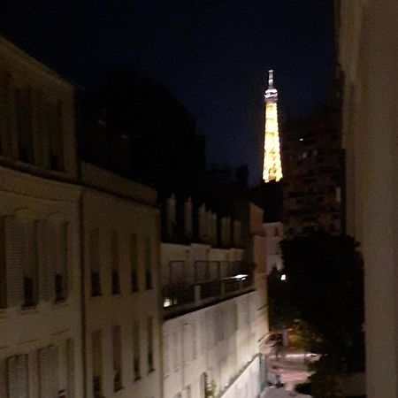 Calme Et Proche Tour Eiffel Lägenhet Paris Exteriör bild